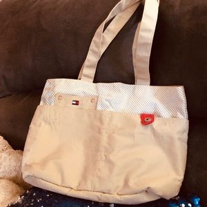A Tommy Hilfiger purse